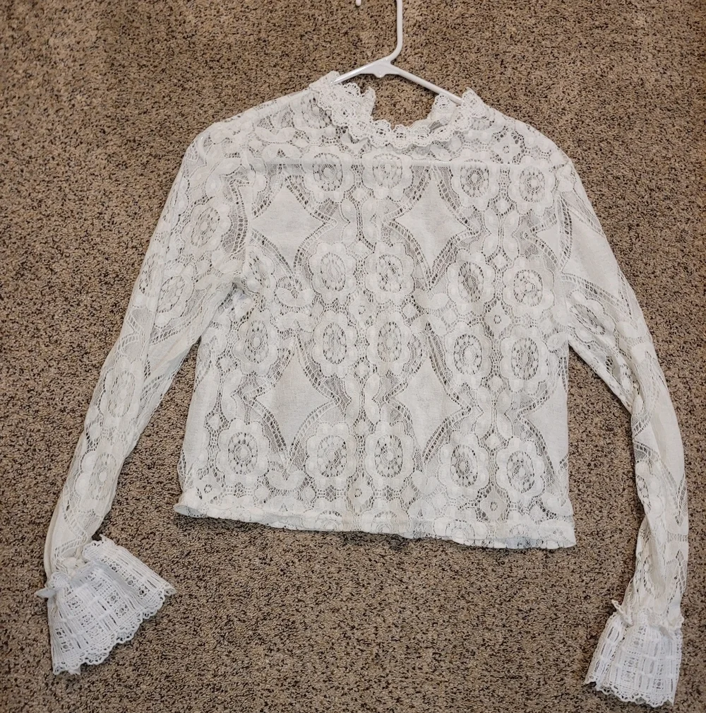 Women's White Lace Romantic Semi Sheer Long Sleeve Blouse Size Large